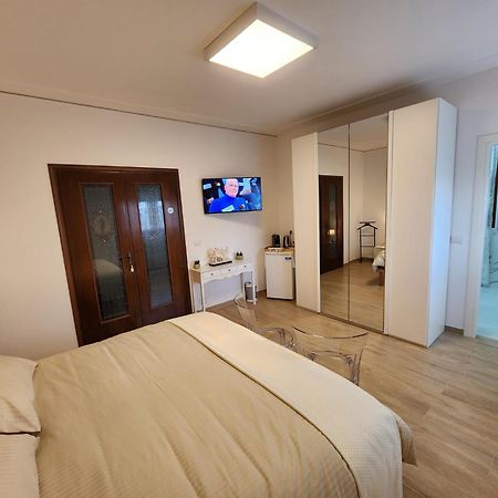 Gold B&B Ravarino エクステリア 写真
