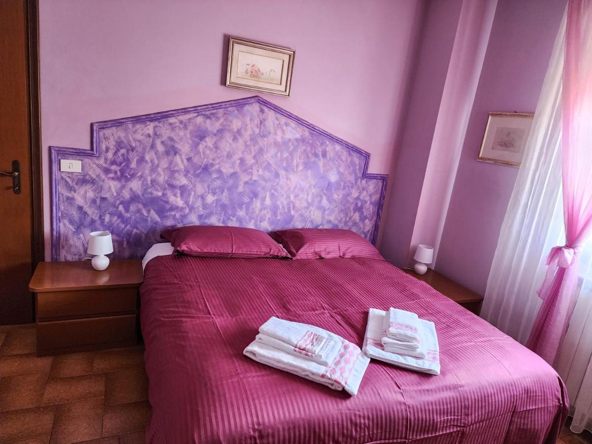 Gold B&B Ravarino エクステリア 写真