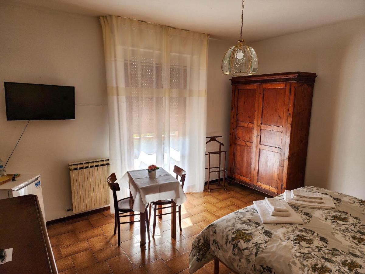 Gold B&B Ravarino エクステリア 写真