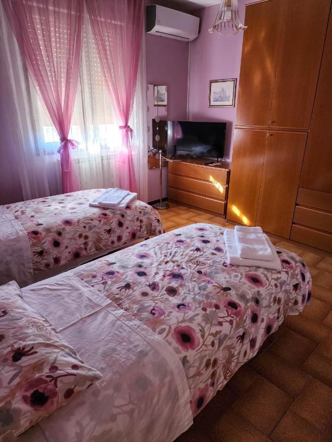 Gold B&B Ravarino エクステリア 写真
